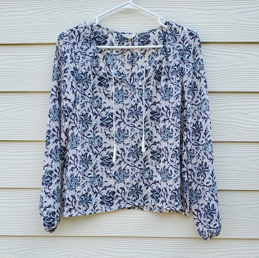 💥2 FOR $25💥Lightweight Floral Blouse
